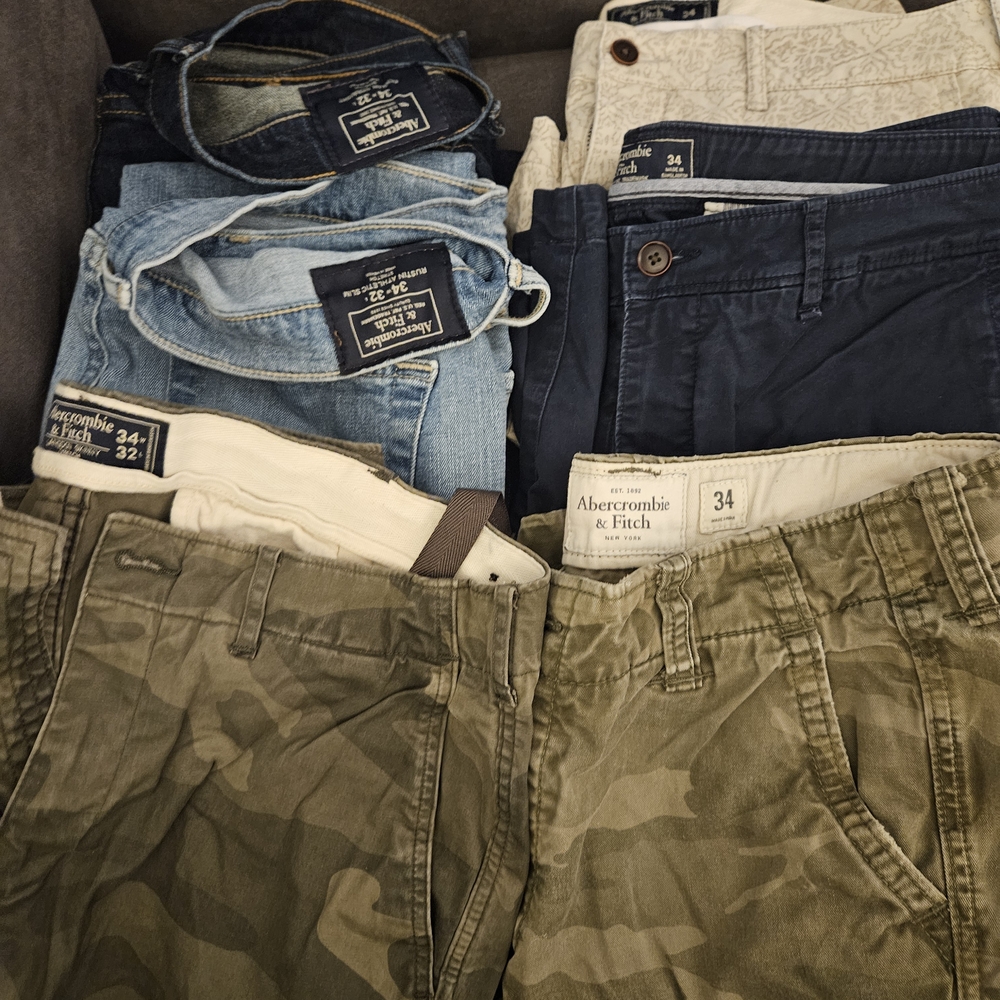 Mens JEANS & CARGO & SHORTS Abercrombie & Fitch SIZE 34X32 34 SHORTS LOT